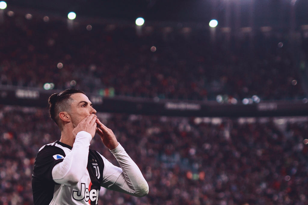 他具备跨位 他具备跨位