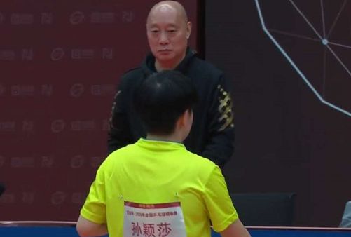 个人英雄主 个人英雄主